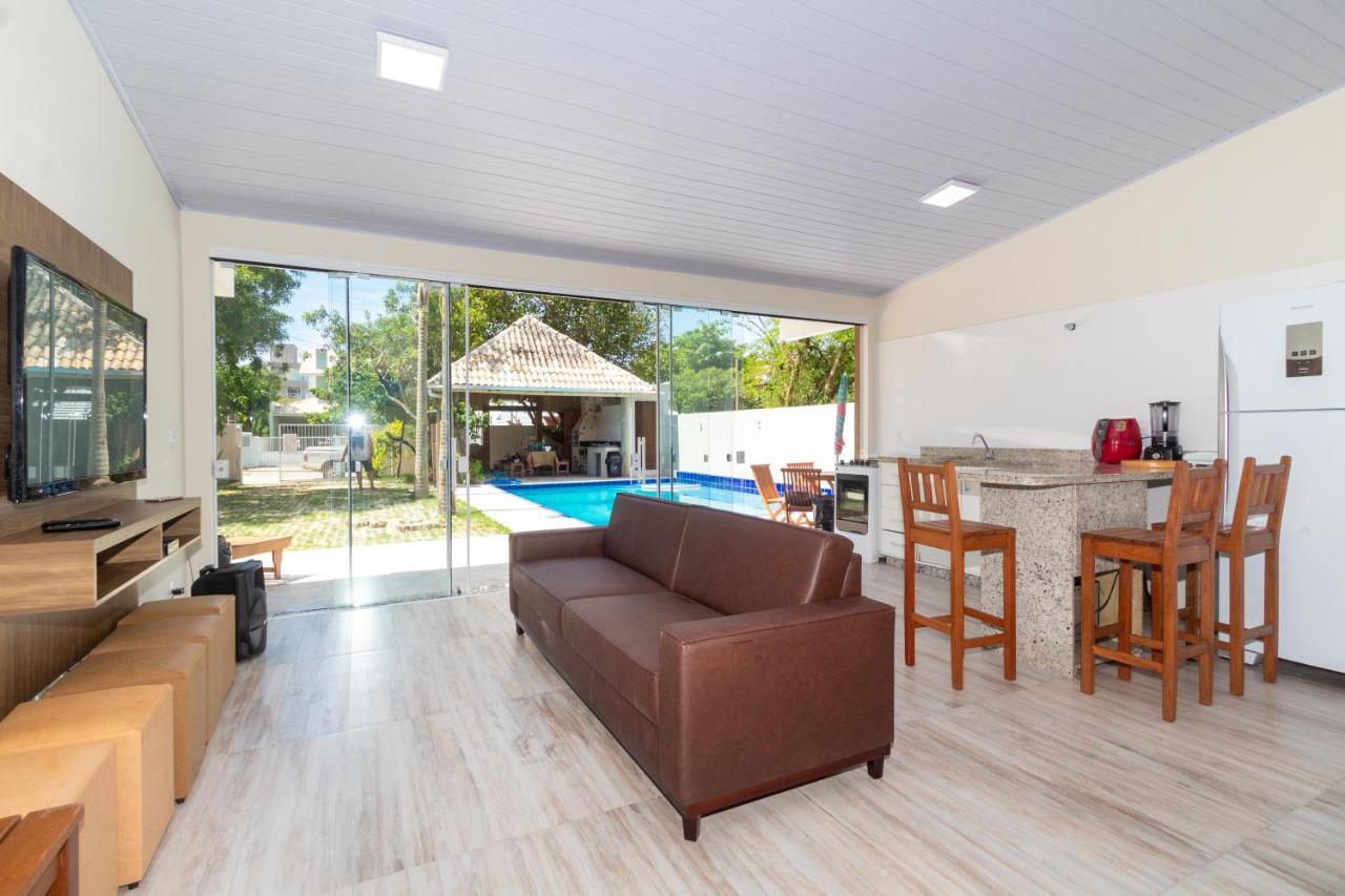 Villa Casa Frank Com Piscina Em Mariscal Bombinhas Exterior foto