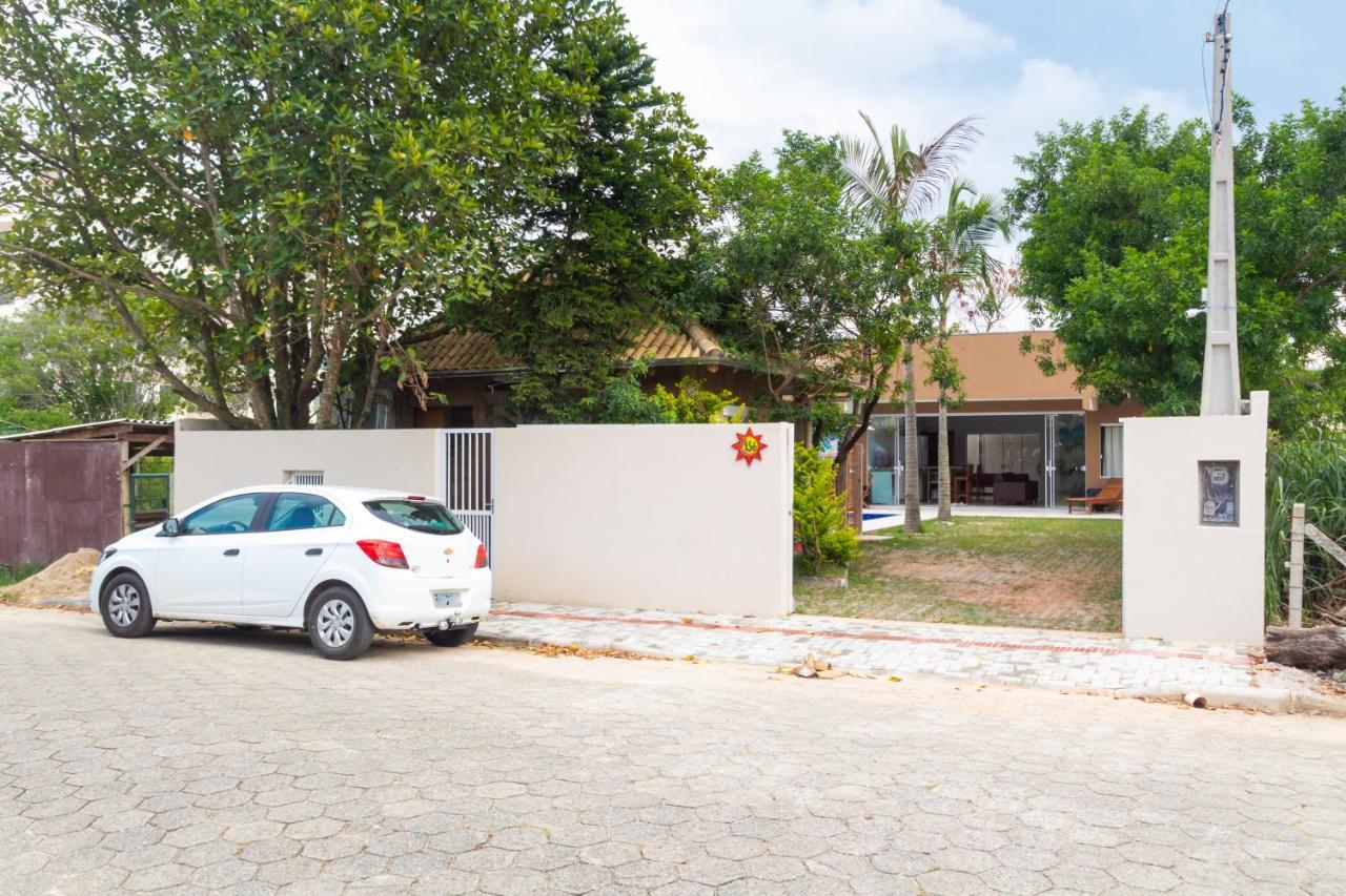 Villa Casa Frank Com Piscina Em Mariscal Bombinhas Exterior foto